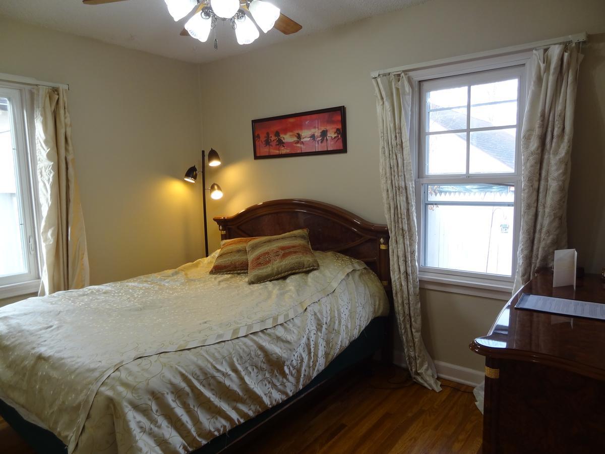 Covered By Faith Rentals -Storybook Home Rochester Bagian luar foto
