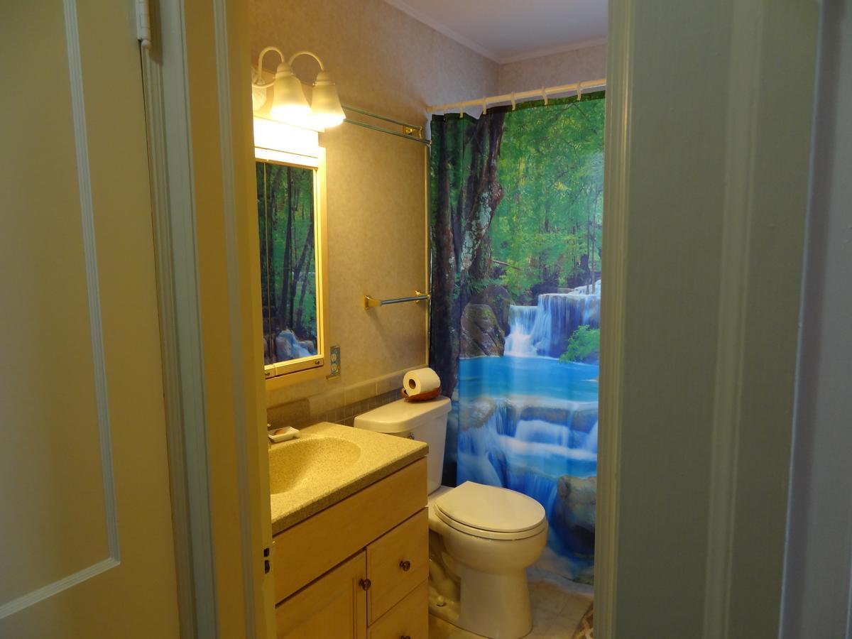 Covered By Faith Rentals -Storybook Home Rochester Bagian luar foto